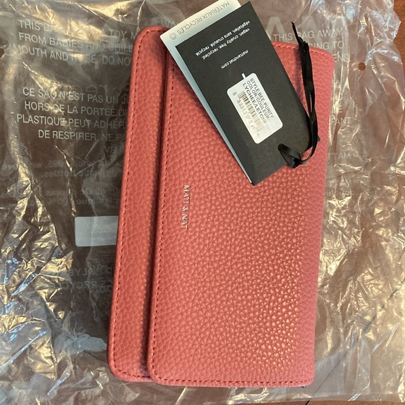 Matt & Nat BEE Vegan Leather Crossbody Bag Lychee NWT Pink Blush Rose - Picture 5 of 6